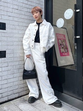 「X-girl（エックスガール）のFAUX CROC MINI HAND BAG（ショルダーバッグ、ブラック系）」を使った、上野　瑞稀さん（レディース・157cm）の秋コーディネート