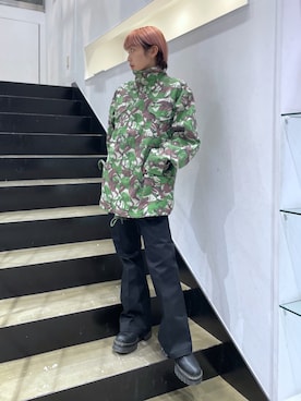 「カモ柄」｜「アイテム（ジャケット/アウター）」を使った、上野　瑞稀さん（レディース・157cm）の秋コーディネート