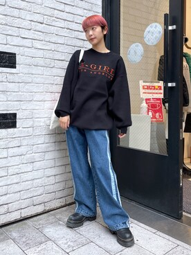 「X-girl（エックスガール）のEMBROIDERED SERIF LOGO KNIT（ニット/セーター、ブラック系）」を使った、上野　瑞稀さん（レディース・157cm）の秋コーディネート