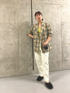 「KBF（ケイビーエフ）のフェイクファーサンダル（サンダル）」を使った、ひーさんさん（レディース・154cm）の秋コーディネート