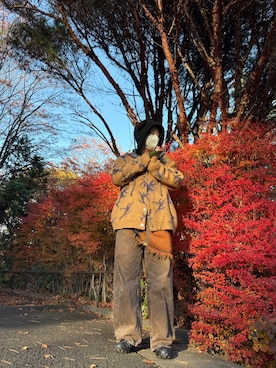 「アイテム（シャツ/ブラウス）」を使った、Hinanoさん（レディース・161cm）の秋コーディネート