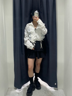 「アイテム（ブルゾン）」を使った、mizukiさん（レディース・154cm）の夏コーディネート