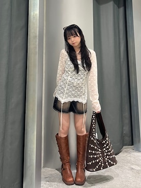 「WHO'S WHO gallery（フーズフーギャラリー）のレースガータートップス（Tシャツ/カットソー、ホワイト系）」を使った、misakiさん（レディース・145cm）の春コーディネート