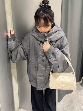 「アイテム（ヘアアクセサリー）」を使った、misakiさん（レディース・145cm）の秋コーディネート