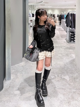 「WHO'S WHO gallery（フーズフーギャラリー）のシアーリブＷボタンL/Sフーディ（パーカー、ブラック系）」を使った、misakiさん（レディース・145cm）の秋コーディネート