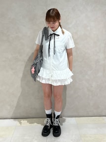 リボンタイヘムフリルチュニックシャツ セール】リボンタイヘムフリルチュニックシャツ（シャツ