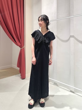 「mystic（ミスティック）のアイテム（ワンピース）」を使った、タハラノドカさん（レディース・156cm）の秋コーディネート