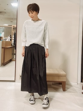 「UNTITLED（アンタイトル）の【洗える/6分袖】ボートネックブラウス（シャツ/ブラウス、ホワイト系）」を使った、IWAMOさん（レディース）の春コーディネート
