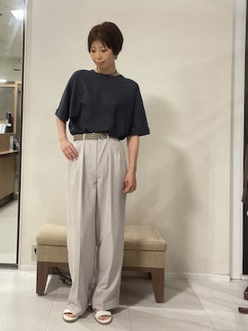 「UNTITLED（アンタイトル）の【アンサンブル可/Tシャツ風/ゆったり】リラックスニットトップス（ニット/セーター、ブラック系）」を使った、IWAMOさん（レディース）の夏コーディネート