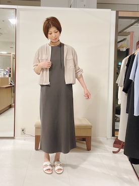 「UNTITLED（アンタイトル）の【古畑星夏さん着用/洗える】シアーブルゾン（ブルゾン、ベージュ系）」を使った、IWAMOさん（レディース）の春コーディネート