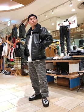 「BEAVER名古屋」｜「アイテム（ブルゾン）」を使った、funatoさん（メンズ・166cm）の秋コーディネート