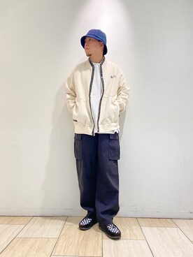 「MANASTASH（マナスタッシュ）のアイテム（カーディガン/ボレロ）」を使った、funatoさん（メンズ・166cm）の冬コーディネート