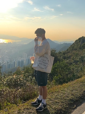 「SENSE（センス）のアイテム」を使った、Eddie Yeungさん（メンズ・166cm）の冬コーディネート