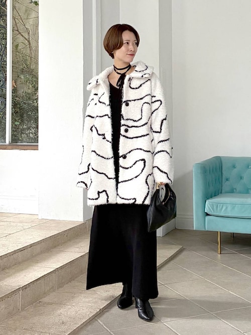 【LE VERNIS】トライアングルBAG 574317