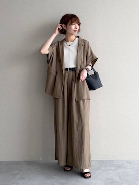 「mysty woman（ミスティウーマン）のアイテム（その他パンツ）」を使った、uemiさん（レディース・163cm）の春コーディネート