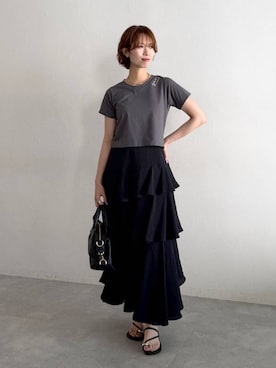「mysty woman（ミスティウーマン）の【接触冷感】アソートミニロゴT半袖　1046997（Tシャツ/カットソー、グレー系）」を使った、uemiさん（レディース・163cm）の夏コーディネート