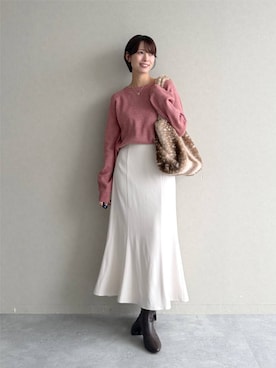 「mysty woman（ミスティウーマン）のビシルエットマーメイドスカート 126095（スカート、ホワイト系）」を使った、uemiさん（レディース・163cm）の秋コーディネート