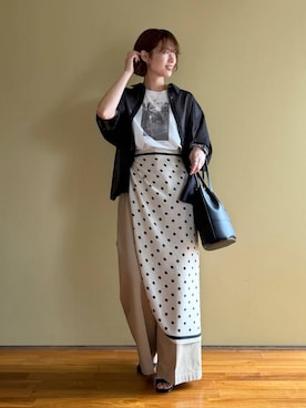 「mysty woman（ミスティウーマン）のリュクスラインヒールサンダル 664981（サンダル、ブラック系）」を使った、uemiさん（レディース・163cm）の春コーディネート