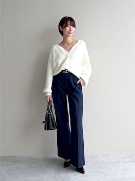 「mysty woman（ミスティウーマン）の【S/M展開】ハイウエストフレアデニムパンツ 1077980（デニムパンツ、ブルー系）」を使った、uemiさん（レディース・163cm）の秋コーディネート