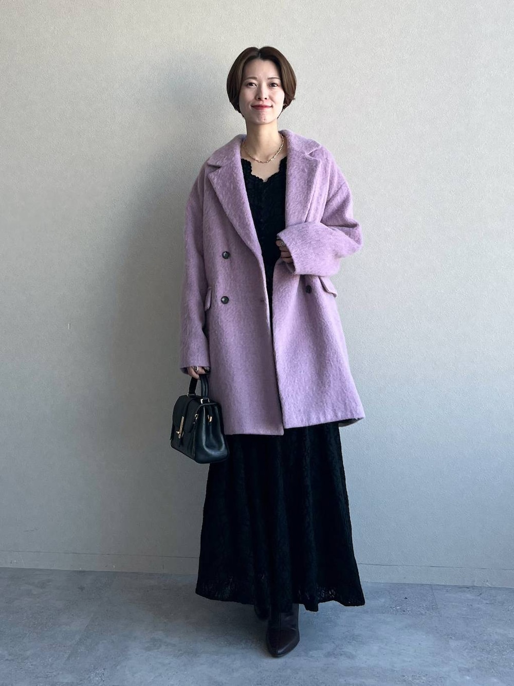 チェスターコート（パープル系）を使った「ワンピース」の人気