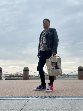 「COMME CA DU MODE（コムサデモード）のアイテム」を使った、Shinji Tsuruさん（メンズ・173cm）の春コーディネート