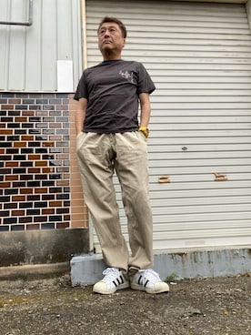 「COMME CA ISM（コムサイズム）のアイテム」を使った、Shinji Tsuruさん（メンズ・173cm）の秋コーディネート