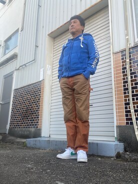 「Abercrombie&Fitch（アバークロンビーアンドフィッチ）のアイテム（パーカー）」を使った、Shinji Tsuruさん（メンズ・173cm）の冬コーディネート