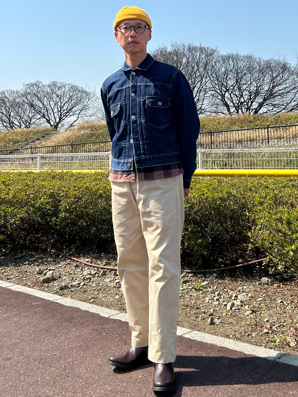 LEVI STRAUSS & CO. ベージュ チノパン 中古・古着通販】LEVI'S (リーバイス) チノパン ベージュ サイズ
