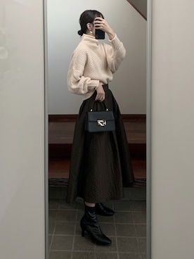 「Te chichi CLASSIC（テチチクラシック）のアイテム（スカート）」を使った、🐋さん（レディース・159cm）の秋コーディネート