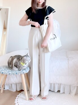 「LOWRYS FARM（ローリーズファーム）のセンタープレスカラーフレアパンツ　870189（その他パンツ）」を使った、hitomiさん（レディース・157cm）の夏コーディネート