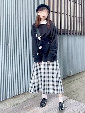 「ドレスシューズ」｜「アイテム（スウェット）」を使った、hitomiさん（レディース・157cm）の秋コーディネート
