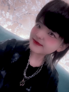 「アイテム（口紅/リップティント/グロス）」を使った、七瀬　蓮さん（レディース・155cm）の秋コーディネート