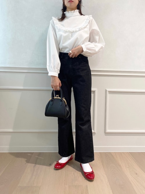 d.i.a./新品タグ付きレースアップフレアデニムパンツ/ブラックMダイヤ