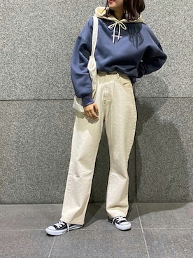 「アプレジュール」｜「アイテム（デニムパンツ）」を使った、apres_jourさん（レディース・162cm）の秋コーディネート
