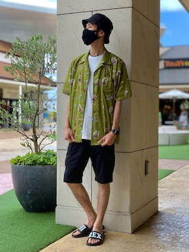 「AVIREX（アヴィレックス）のアイテム（サンダル）」を使った、akashiさん（メンズ・179cm）の夏コーディネート