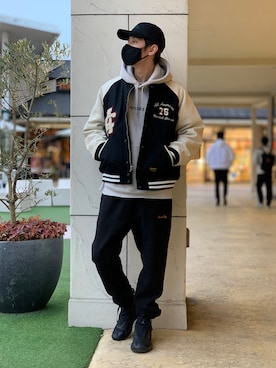 「アヴィレックス(AVIREX)」｜「アイテム（スタジャン）」を使った、akashiさん（メンズ・179cm）の冬コーディネート