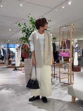 「Jena espace merveilleux（ジェナ　エスパスメルヴェイユ）の圧縮ウールジレ　秋服（ベスト、ホワイト系）」を使った、yoshi2316さん（レディース・159cm）の秋コーディネート