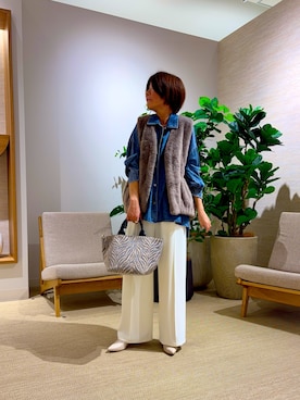 「Jena espace merveilleux（ジェナ　エスパスメルヴェイユ）のゼブラジャガードバッグ（トートバッグ、グレー系）」を使った、yoshi2316さん（レディース・159cm）の秋コーディネート