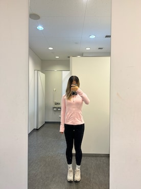 「トレーニング」｜「アイテム（ジャケット/アウター）」を使った、じょきんさん（レディース・159cm）の秋コーディネート