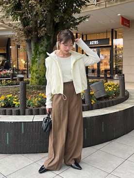 「アイテム（シュシュ）」を使った、itabaさん（レディース・161cm）の秋コーディネート