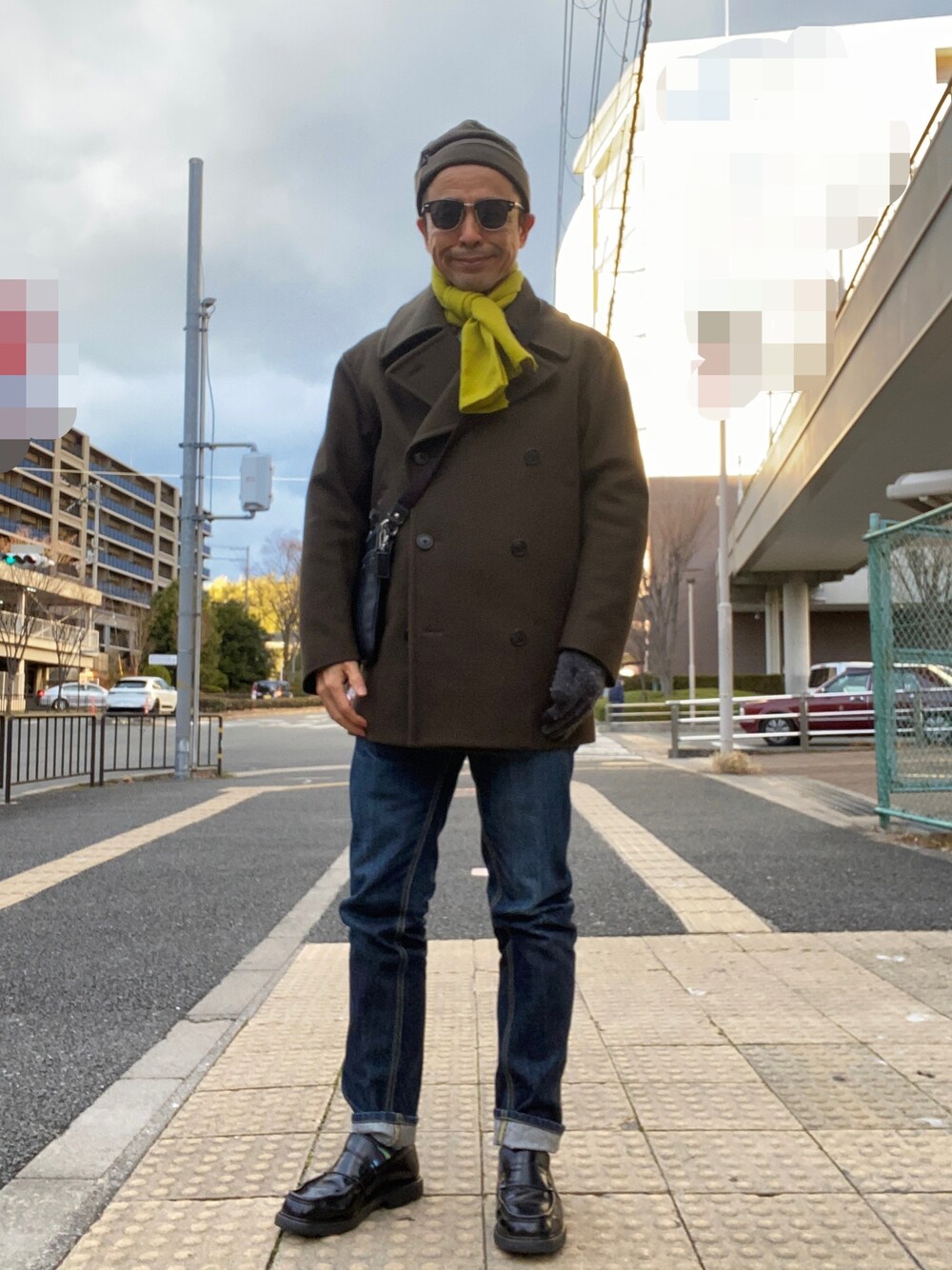「UNIQLO+J、KAKEYA JEANS、ネイビー×カーキ、コインローファー、ネルシャツ」｜「KAKEYAのアイテム（デニムパンツ、ブルー系）」を使った、Paulさん（メンズ・171cm）の冬コーディネートの1枚目の写真
