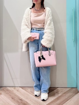 「アイテム（財布）」を使った、&chouette（アンドシュエット）さん（レディース・160cm）の冬コーディネート