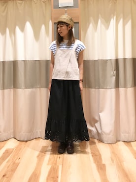 「スカラップ」｜「アイテム（帽子）」を使った、akane さん（レディース・160cm）の夏コーディネート