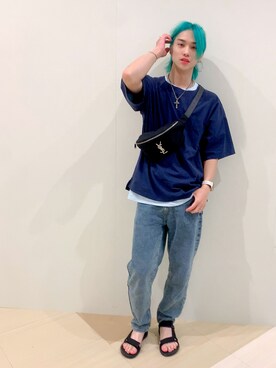 「カラー×コーデ」｜「アイテム（ボディバッグ/ウエストポーチ）」を使った、ぷみさん（メンズ・165cm）の夏コーディネート