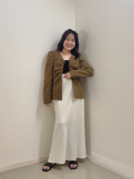 「KBF（ケイビーエフ）のピーチスキンパフスリーブブラウス（シャツ/ブラウス、ベージュ系）」を使った、IMOKOさん（レディース・148cm）の夏コーディネート
