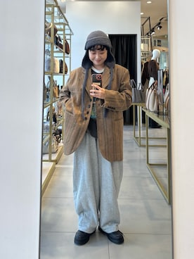 「アイテム（スウェットパンツ）」を使った、IMOKOさん（レディース・148cm）の冬コーディネート