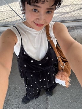 「アイテム（チャーム）」を使った、IMOKOさん（レディース・148cm）の夏コーディネート