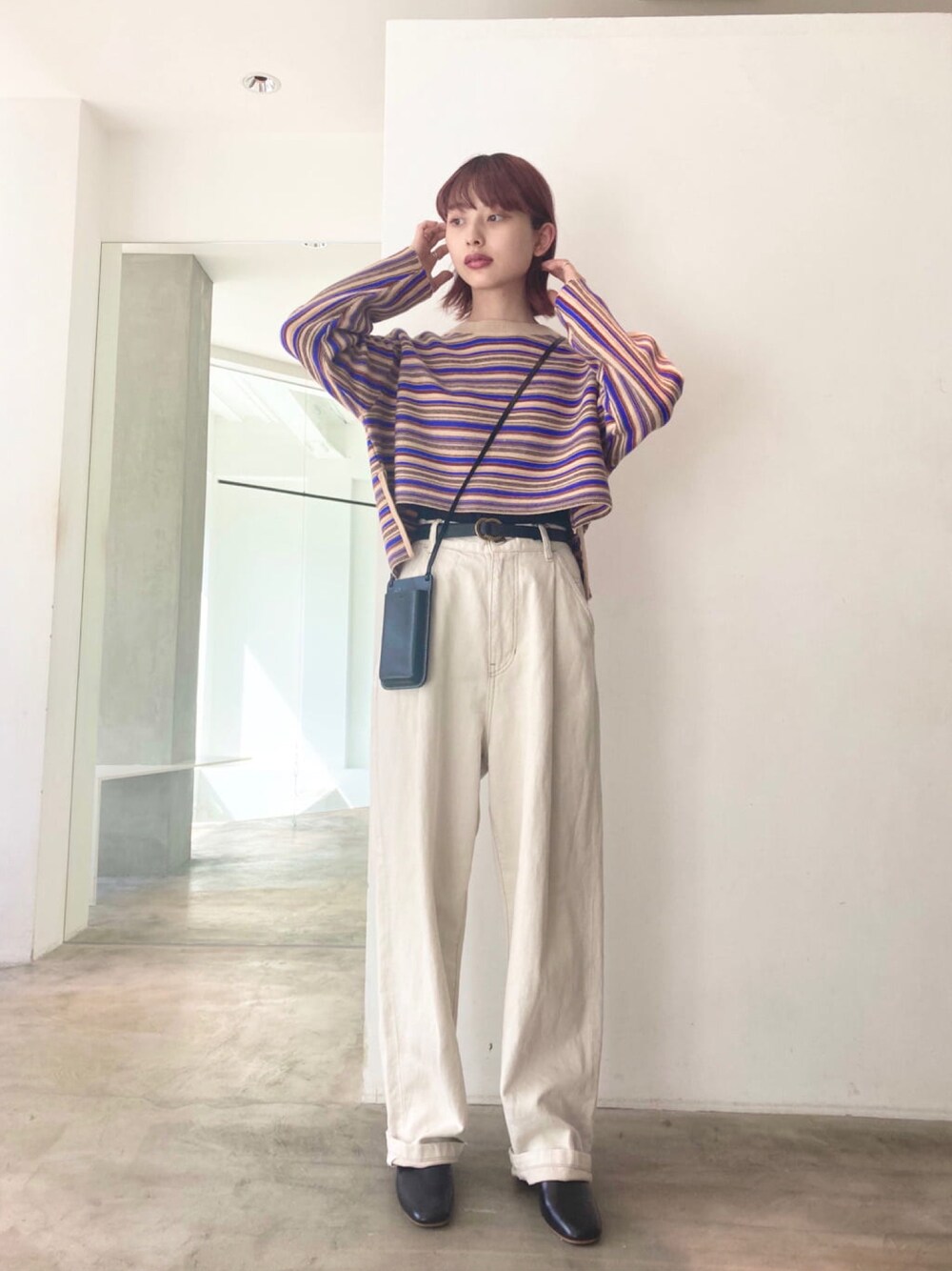 「ボーダー、パンツスタイル、デニムパンツ、秋のコーデ、ニット、ショート丈、オトナカジュアル、デニムコーデ、デニム」｜「nitcaのマルチガーターチビプルオーバー（ニット/セーター、パープル系）」を使った、note et silence.さん（レディース・160cm）の夏コーディネートの1枚目の写真