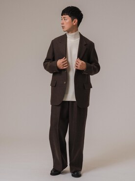 EDIFICE OFFICIALさん（メンズ・176cm）の秋コーディネート