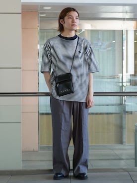 「LACOSTE」｜「アイテム（スラックス）」を使った、EDIFICE OFFICIALさん（メンズ・169cm）の春コーディネート